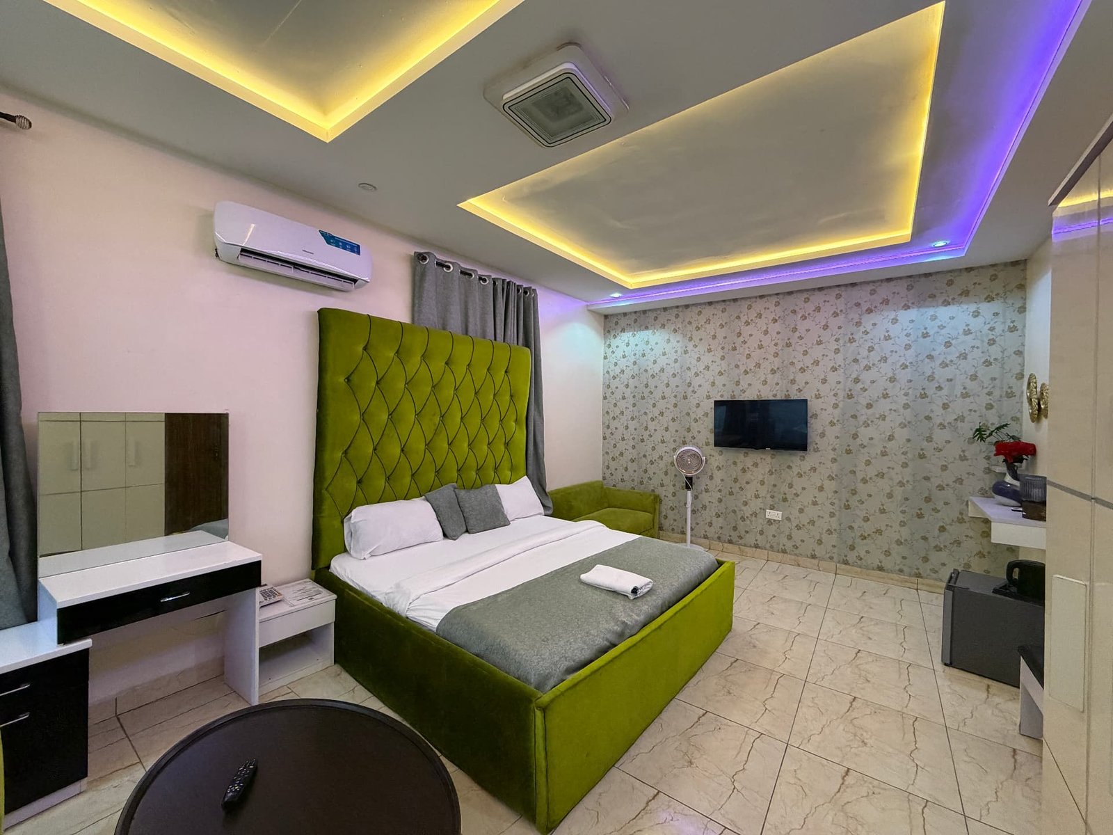 Diplomatic Room at Jet Beach Club — photo 3